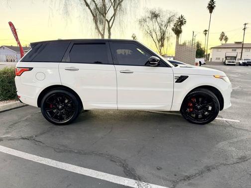 2020 Land Rover Range Rover Sport HST MHEV