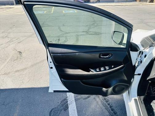 2019 Nissan Leaf SV