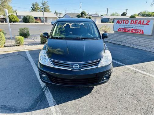 2012 Nissan Versa 1.8 SL
