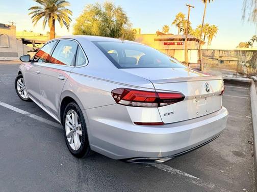 2020 Volkswagen Passat 2.0T SE