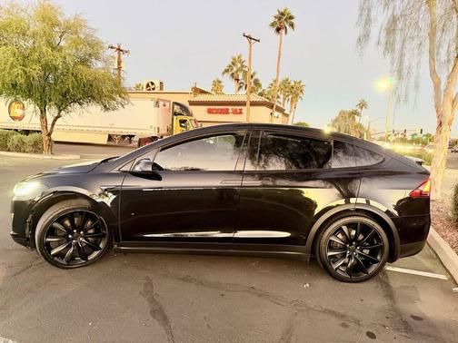 2018 Tesla Model X 100D AWD 4dr SUV