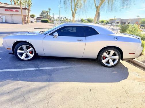 2009 Dodge Challenger SRT8