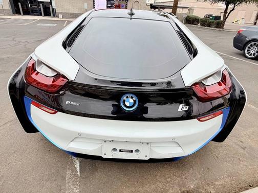 2015 BMW i8 Base AWD 2dr Coupe