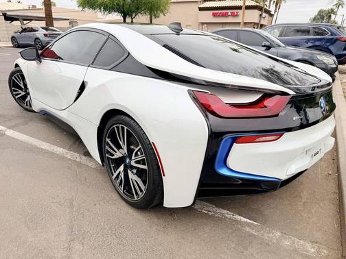 2015 BMW i8 Base AWD 2dr Coupe