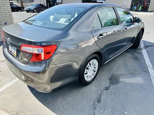 2012 Toyota Camry Hybrid LE