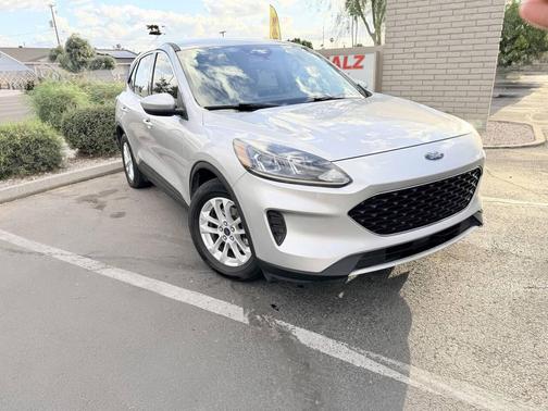 Silver 2020 Ford Escape SE