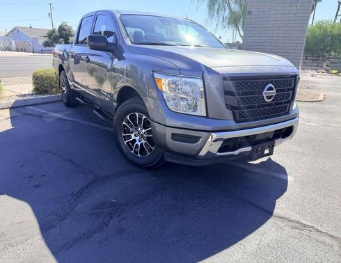 Gray 2022 Nissan Titan SV