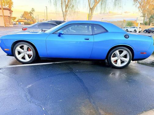 2010 Dodge Challenger SRT8