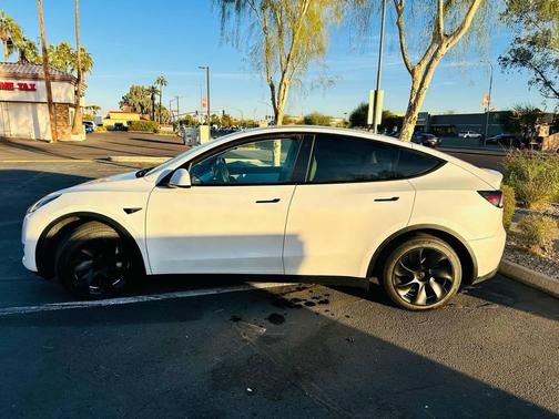 2020 Tesla Model Y Long Range Dual Motor All-Wheel Drive