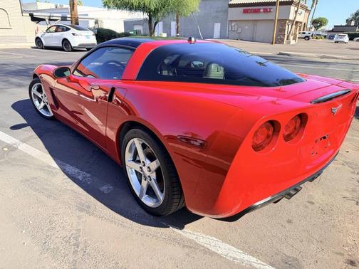 2005 Chevrolet Corvette Base