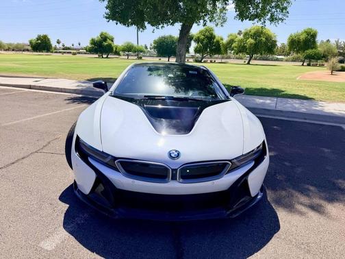 White 2016 BMW i8 Base AWD 2dr Coupe