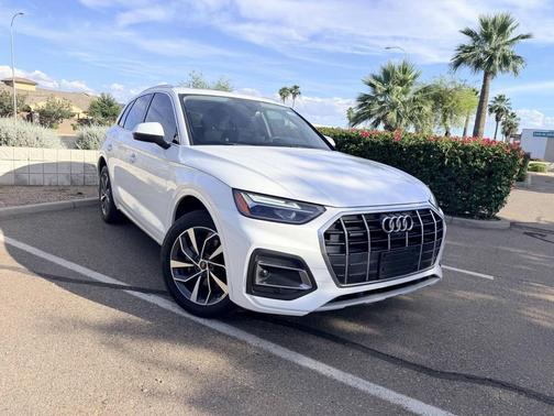 White 2021 Audi Q5 45 Premium Plus