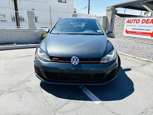 2017 Volkswagen Golf GTI 2.0T Autobahn 4-Door