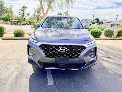 2019 Hyundai SANTA FE SE 2.4