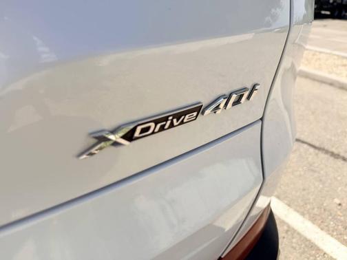White 2019 BMW X5 xDrive40i