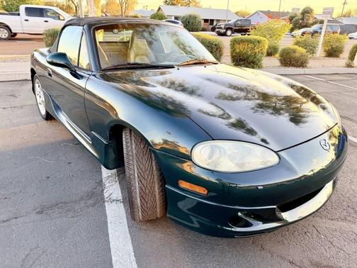 2001 Mazda MX-5 Miata LS