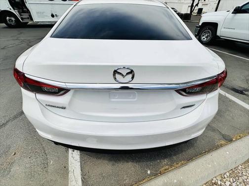2016 Mazda Mazda6 i Sport