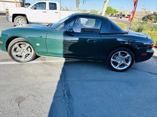 2001 Mazda MX-5 Miata Special Edition