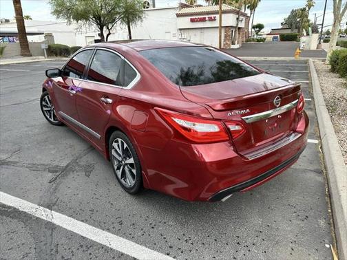 2016 Nissan Altima 2.5 SR