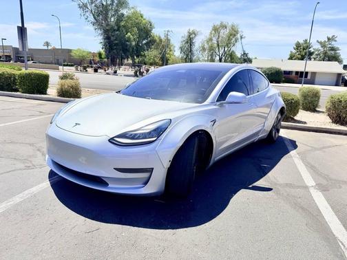 Silver 2018 Tesla Model 3 Long Range