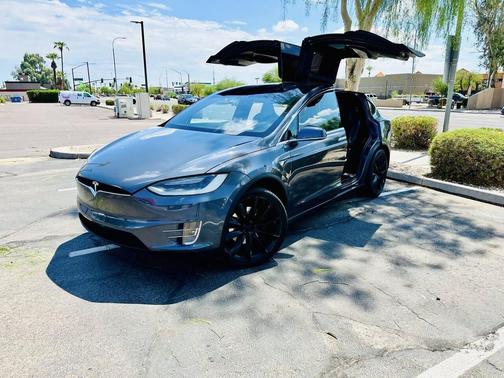 2018 Tesla Model X 75D