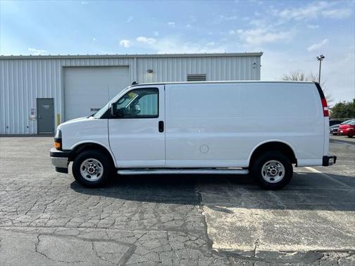 2023 GMC Savana 2500 Work Van