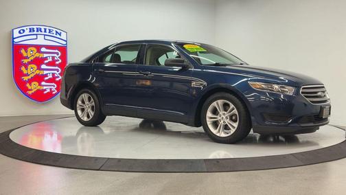 2016 Ford Taurus SE