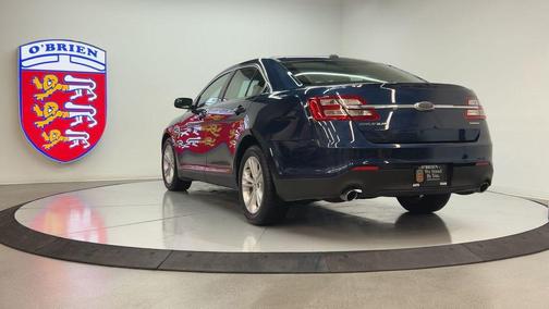 2016 Ford Taurus SE