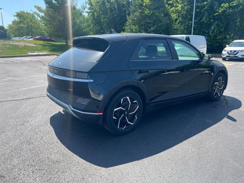 Abyss Black 2024 Hyundai IONIQ 5 SEL