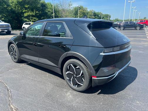 Abyss Black 2024 Hyundai IONIQ 5 SEL