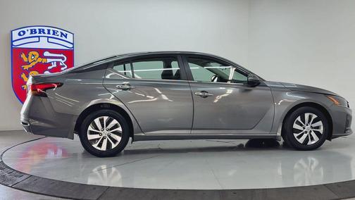 Gun Metallic 2023 Nissan Altima S FWD
