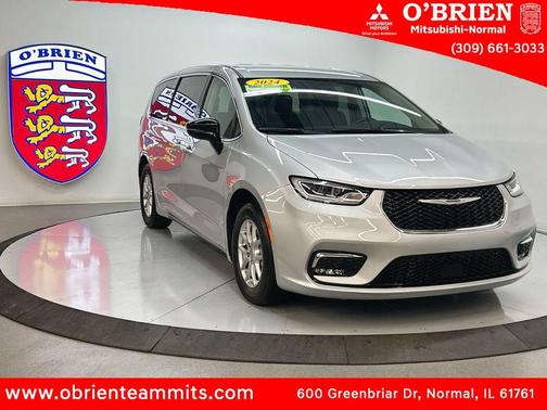 Silver Mist Clearcoat 2024 Chrysler Pacifica Touring L