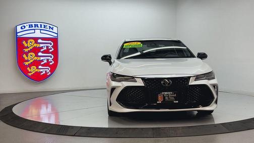 2019 Toyota Avalon Touring
