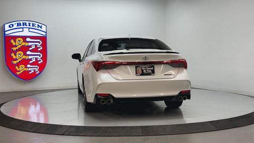 2019 Toyota Avalon Touring