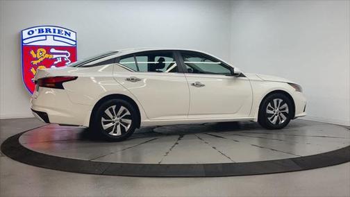 2022 Nissan Altima S FWD
