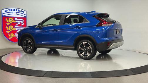 Lightning Blue Metallic 2024 Mitsubishi Eclipse Cross SE