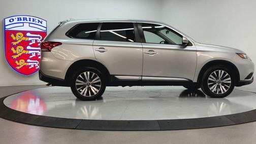 2019 Mitsubishi Outlander SE