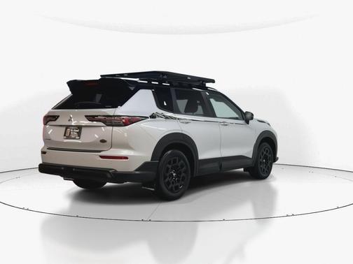 White 2025 Mitsubishi Outlander Trail Edition S-AWC