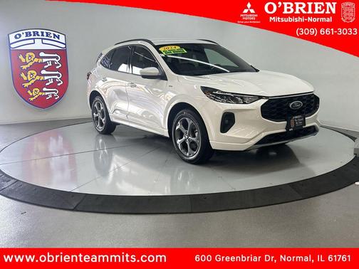 STAR WHITE METALLIC TRI-COAT 2024 Ford Escape ST-Line Select