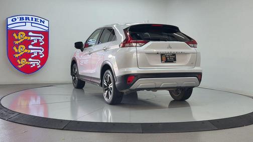 White Diamond 2025 Mitsubishi Eclipse Cross SE