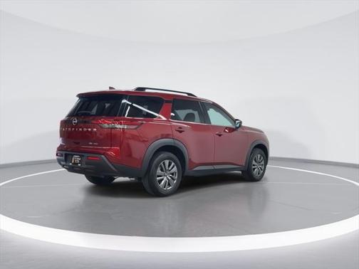 2024 Nissan Pathfinder SV 4WD