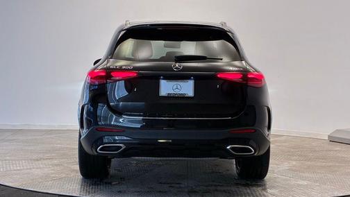 Black 2023 Mercedes-Benz GLC 300 4MATIC