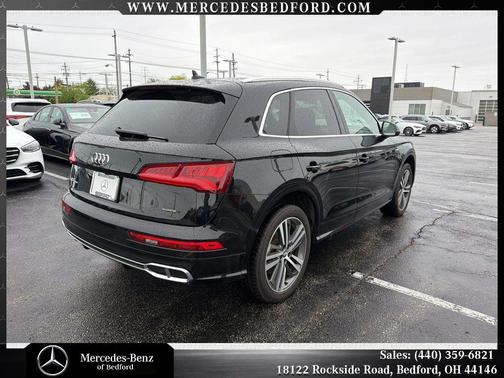 Mythos Black Metallic 2020 Audi Q5 Prestige 55 TFSI e quattro S tronic