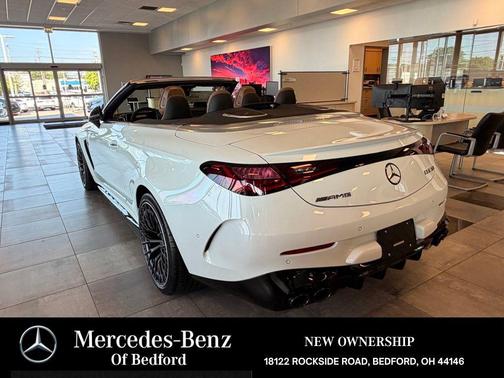MANUFAKTUR Moonlight White Metallic 2026 Mercedes-Benz AMG CLE 53 4MATIC+