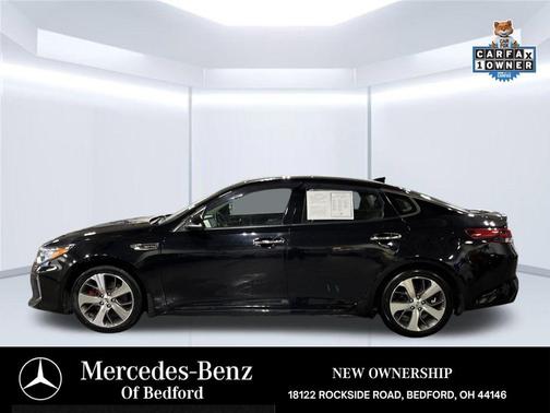Ebony Black 2018 Kia Optima SX Turbo