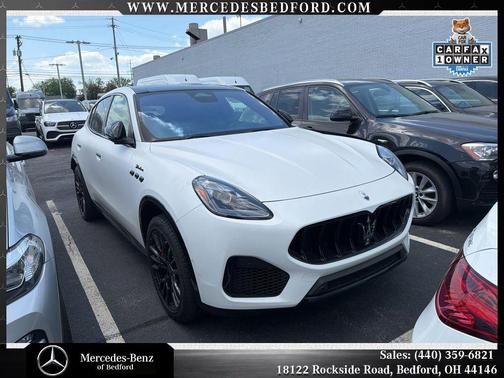 Bianco Astro Metallic 2025 Maserati Grecale Modena