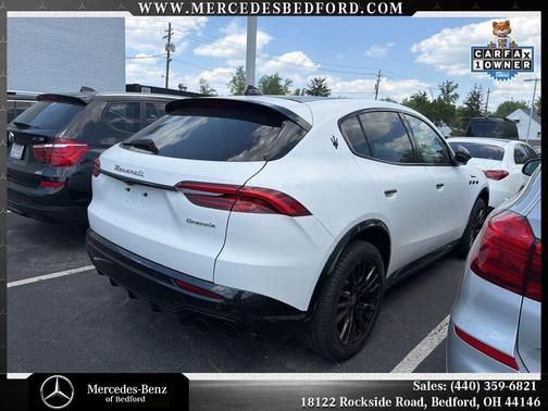 Bianco Astro Metallic 2025 Maserati Grecale Modena