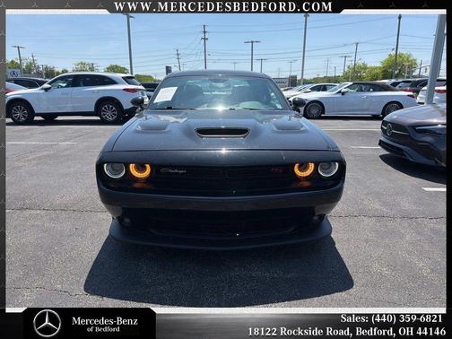 Pitch Black Clearcoat 2019 Dodge Challenger R/T Scat Pack