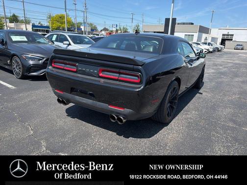 Pitch Black Clearcoat 2019 Dodge Challenger R/T Scat Pack