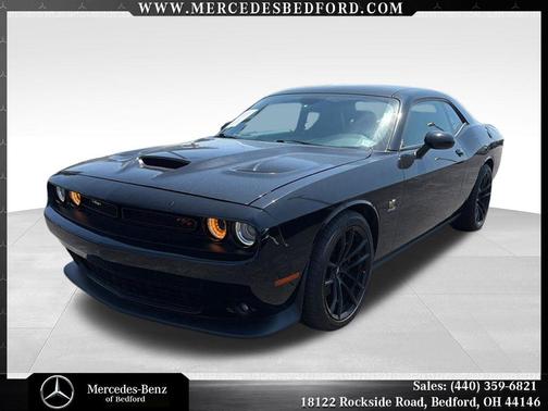 Pitch Black Clearcoat 2019 Dodge Challenger R/T Scat Pack